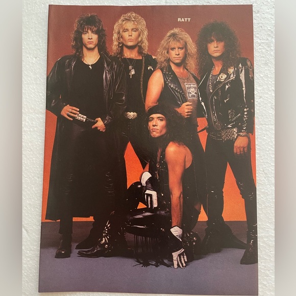 Ratt Band Pinup * - Picture 1 of 1